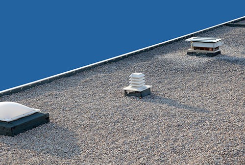 Choisir le bon type de revêtement pour son toit plat | Multi-Prêts Hypothèques