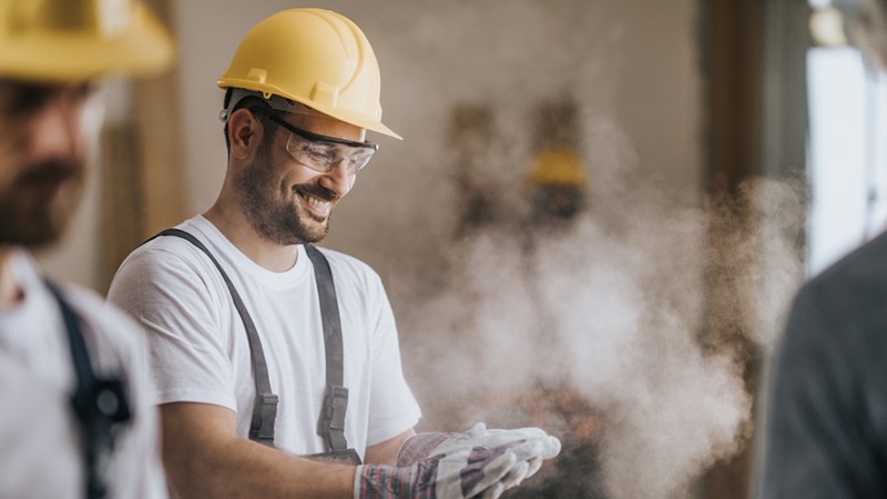 Comment trouver un bon entrepreneur en construction - Multi-Prêts Hypothèques