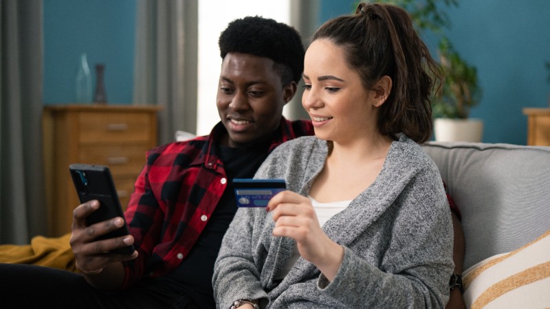 Comment choisir une carte de crédit - Multi-Prêts Hypothèques